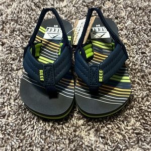 Reef sandals. Size 3/4